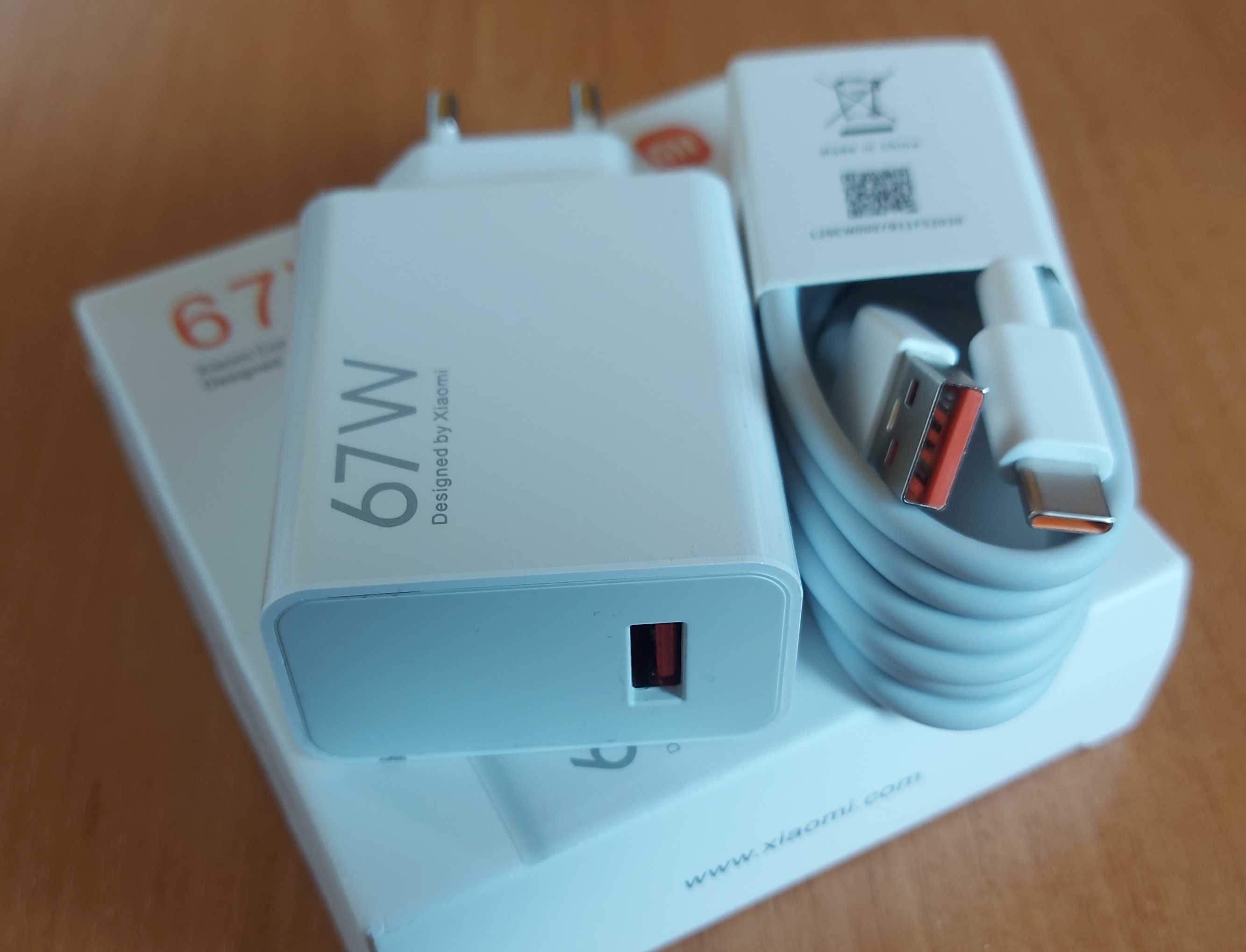 Ładowarka Xiaomi 67W z kablem USB-C.