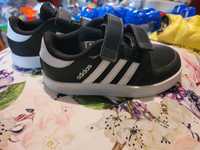 Buty adidas dla dziecka 26,5 rozmiar