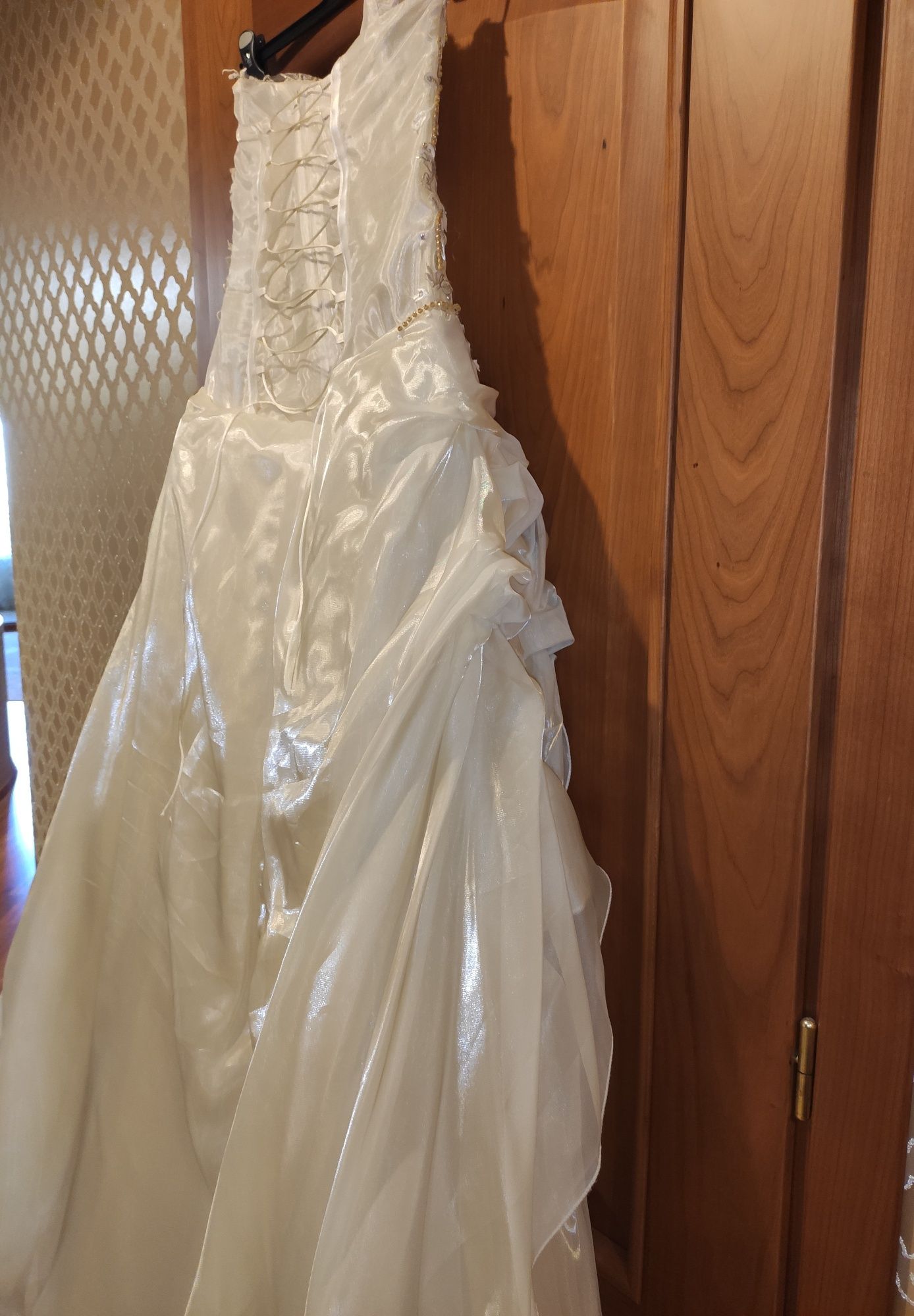 Выпускное,свадебное,бальное платье