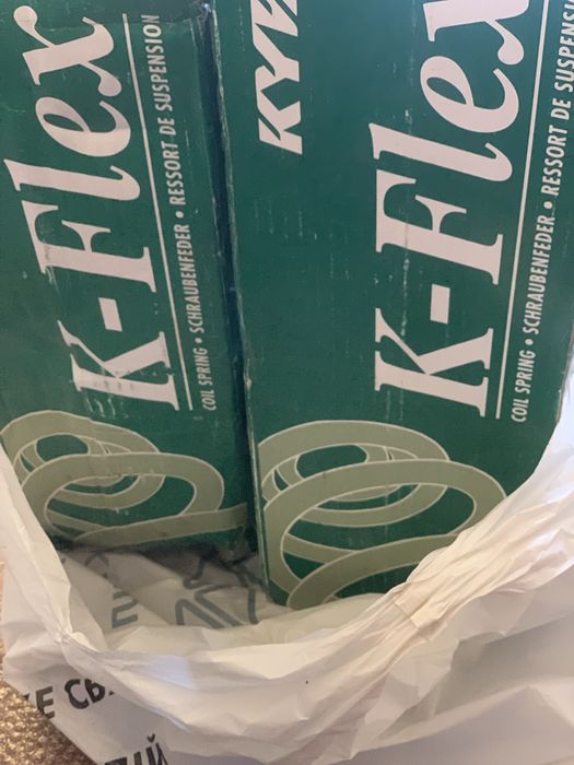 Пружини передние ланос KYB