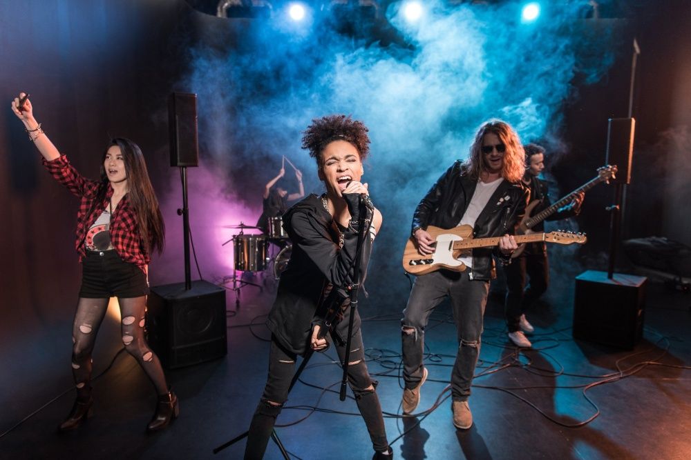 Szkoła Muzyczna nauka gry na gitarze, perkusji, pianinie śpiew wokal