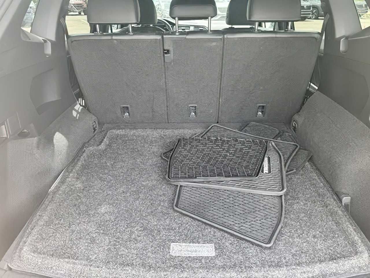 Volkswagen Tiguan SEL 2023