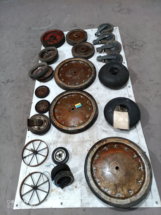 Колесики на тачку, колесики для тележки