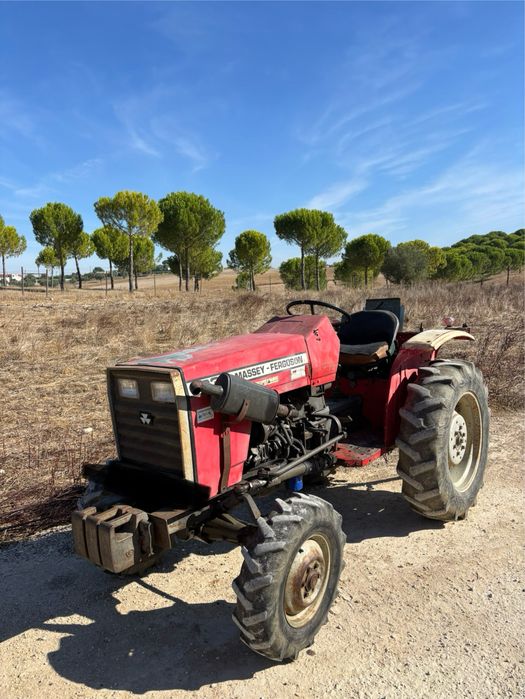 Massey ferguson 1030 4x4 com alfaias