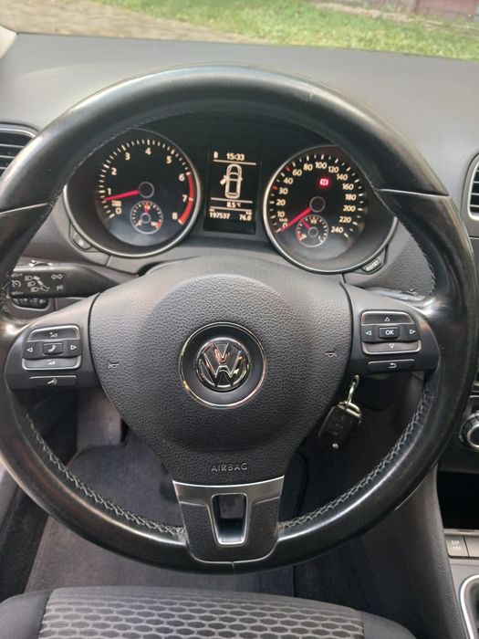 Продам ФОЛЬКСВАГЕН гольф 6