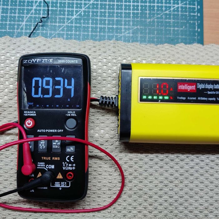 Зарядное устройство VariCore 14,6В 10А/20А и для 12В АКБ