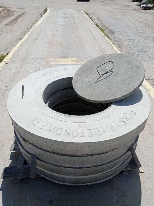 Pokrywa betonowa 105cm otwór + właz GRATIS