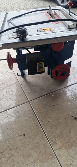 Pilarka, piła stołowa do drewna Dedra