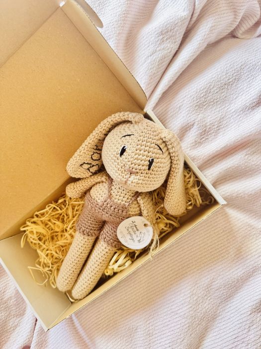 Maskotka zrobiona na szydełku handmade