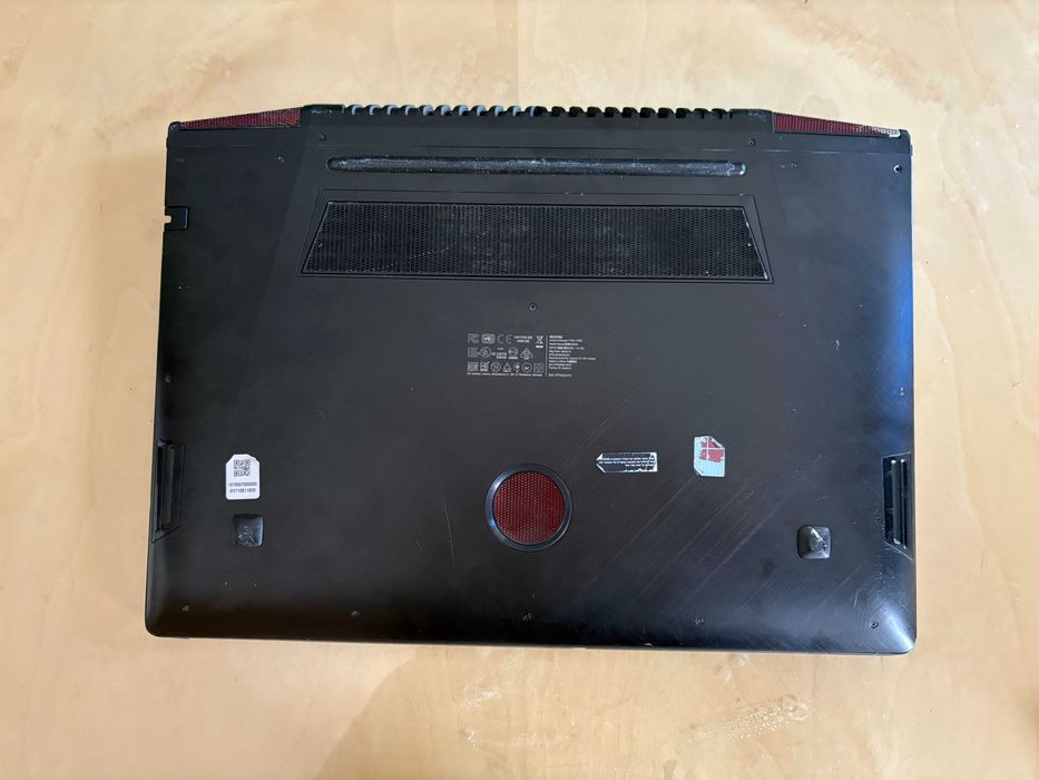 Working Laptop Lenovo Y700— i7 / 16 GB RAM / GTX 960M / 1 TB HDD