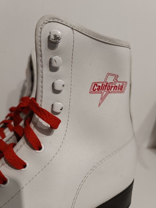 Wrotki z metalowym wzmocnieniem 39