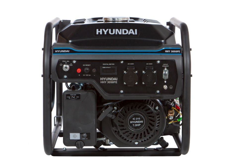 Генератор бензиновый Hyundai HHY 3050F ( 3 кВт ) Торг.
