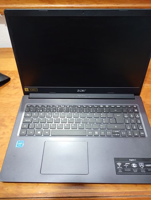 Portátil Acer aspire 3
