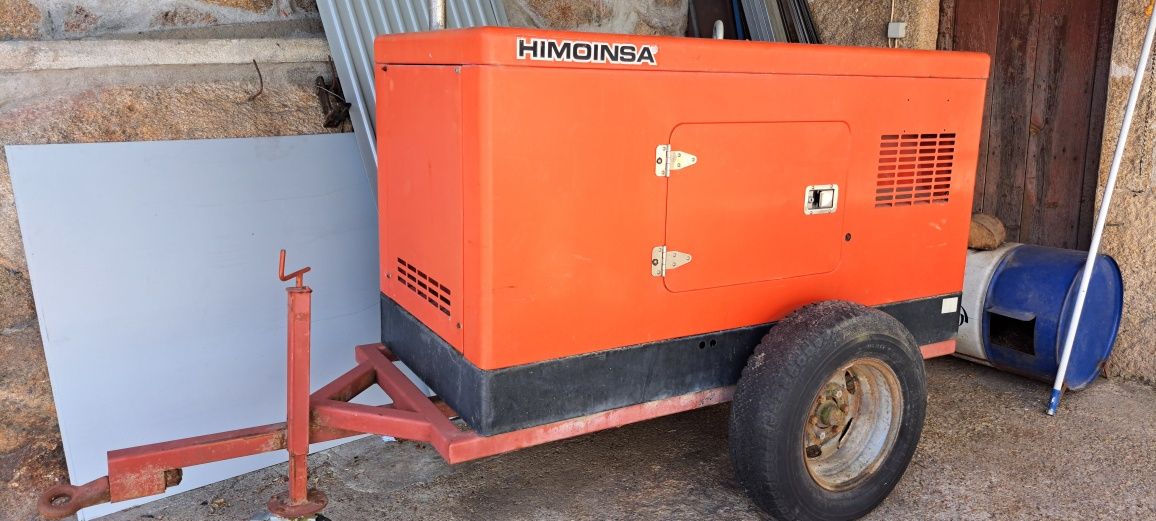 Gerador Himoinsa 20 kVA Motor Yanmar com Atrelado