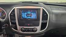 Ramka radia Radio 2Din Vito W447 srebrna