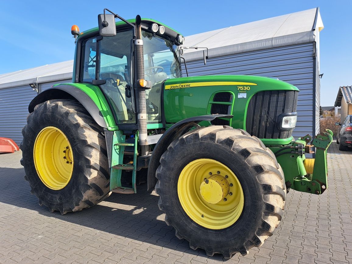 John Deere 7530 AQ tuz wom pneumatyka nie 7430, 6930 niemalowany