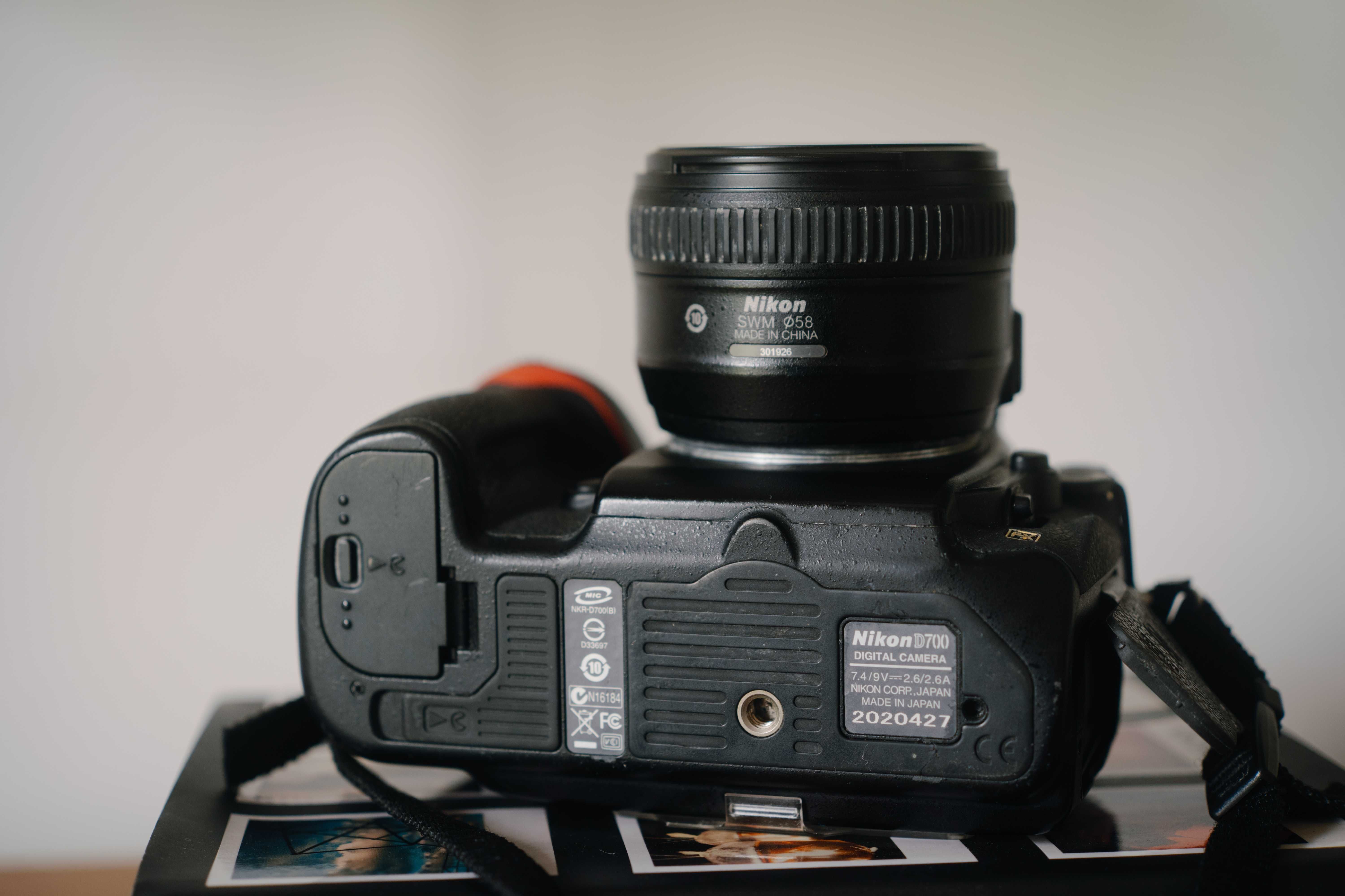 Nikon D700 + 50mm f/1.4 G (28.000 disparos)