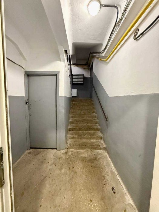 Продаж  БЕЗ КОМІСІЇ 3к.к в Корабельному районі