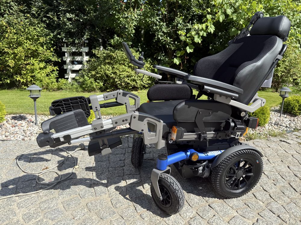 wózek inwalidzki elektryczny Dietz Sango Advenced 10km/h 2025r Full op
