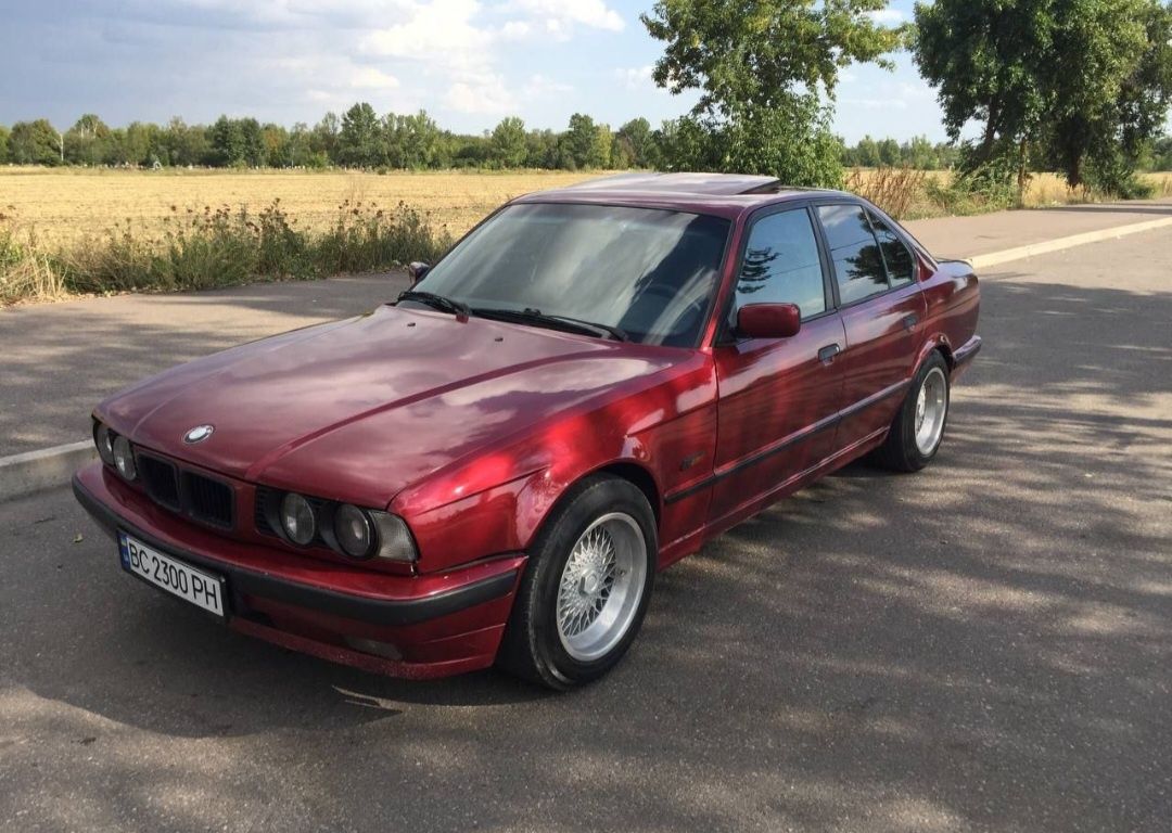 Продам авто BMW E34
