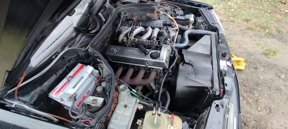 Mercedes Benz w 124 D