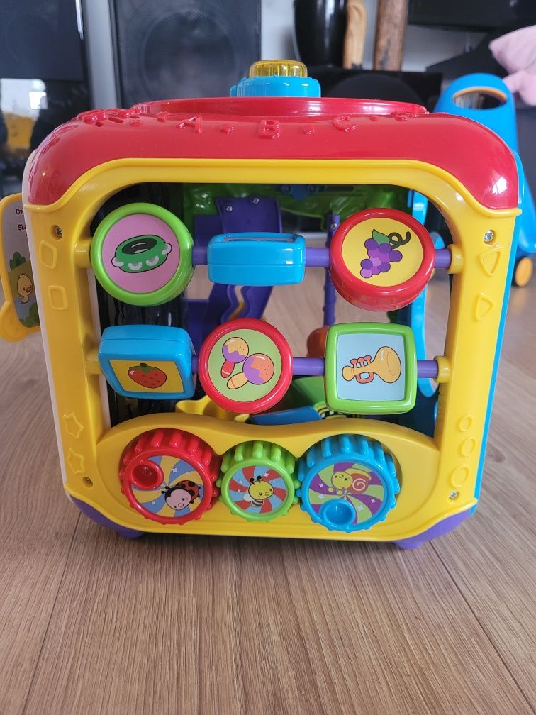 Interaktywna kostka Fisher price