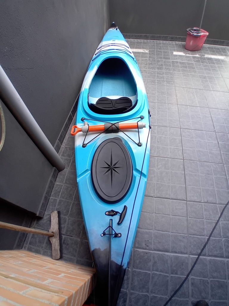 Kayak / caiaque de mar com saiote