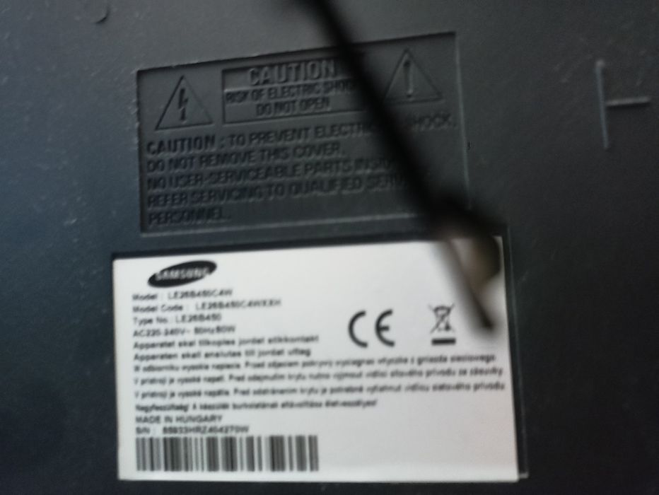 Telewizor Samsung model l e 28B 45 0 C4 w