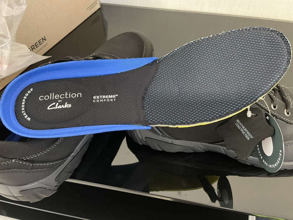 Кожаные водонепроницаемые ботинки от английского бренда  Clarks