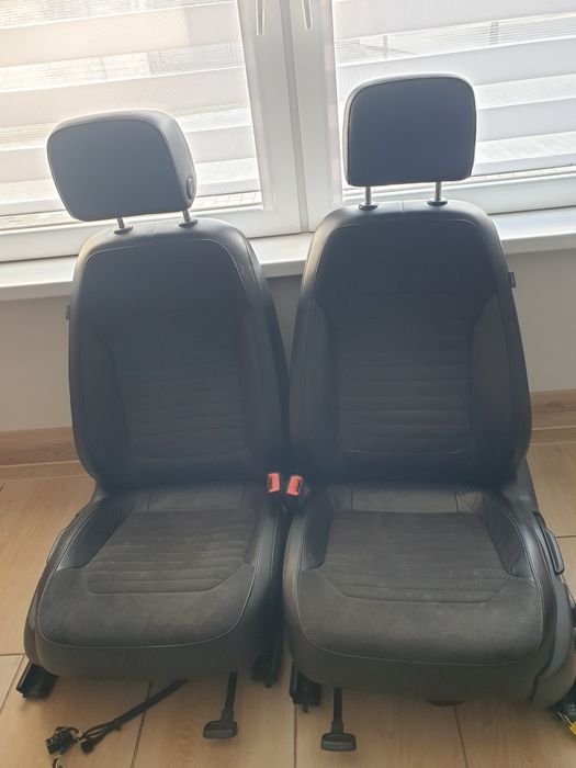 Passat b7 kombi fotele skóra alkantara tapicerki drzwi hrom