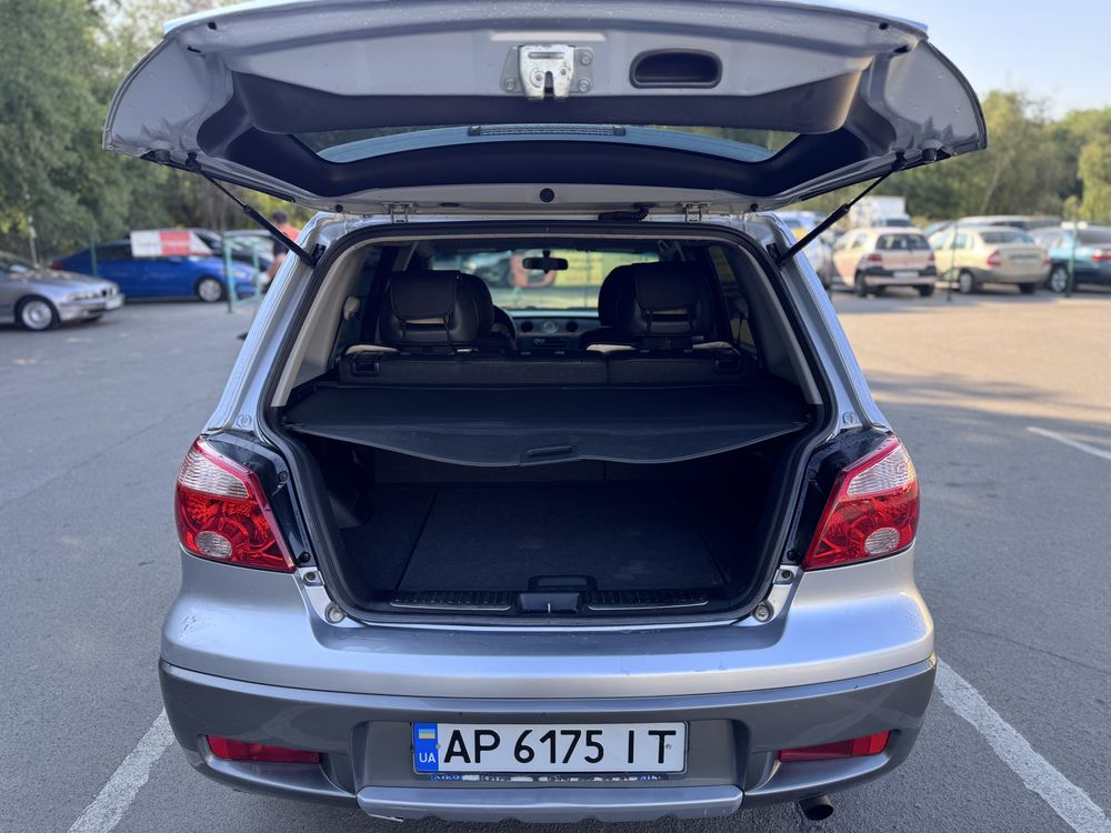 Продам OUTLANDER 2.4 4x4 на АКПП в отличном состоянии!!!