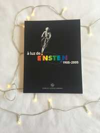 Livro À luz de Einstein - portes incluídos