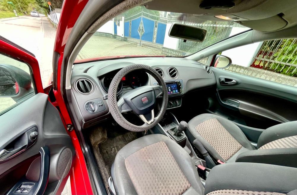 Seat Ibiza 1.2 benzyna mały przebieg