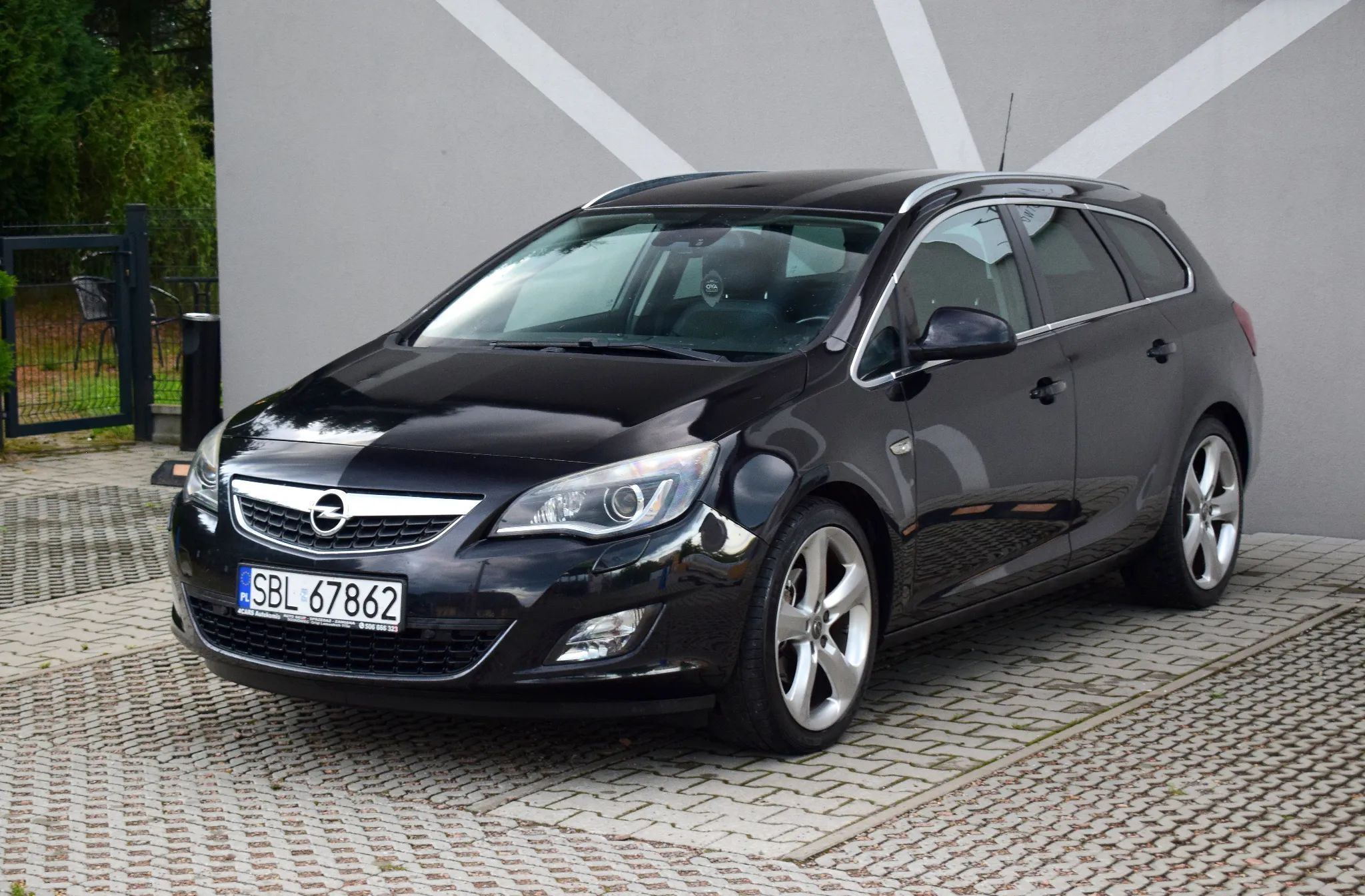 Opel Astra J 2011r 1.6 Turbo 180KM Benzyna Wersja Cosmo Xenon Grzana Kierownica