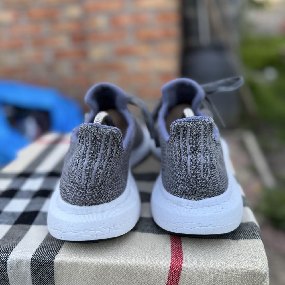 Кроссовки Adidas Swift Run Grey/White, 44,5 размер, Оригинал