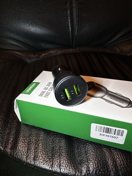 Автомобільний зарядний пристрій UGREEN 36W Dual USB QC