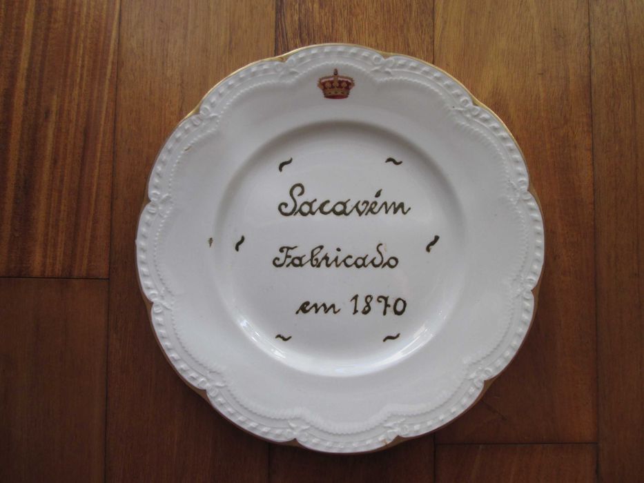 Prato Muito Antigo - Sacavém - Coroa Real - Granito - 1870