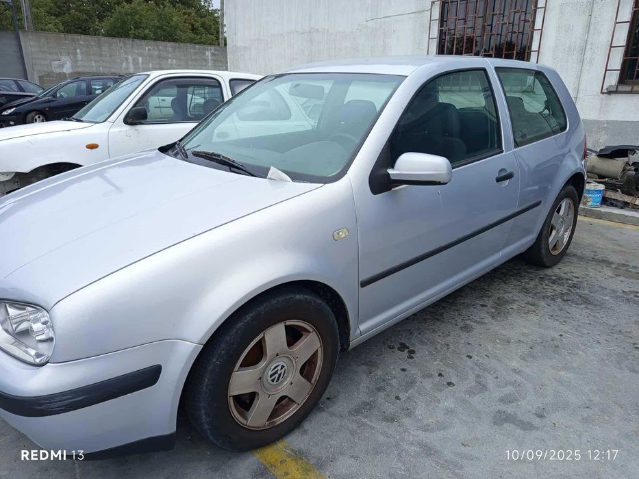 Para peças Volkswagen Golf IV 1.4 ano 1999