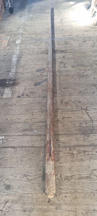 Maszt drewniany retro