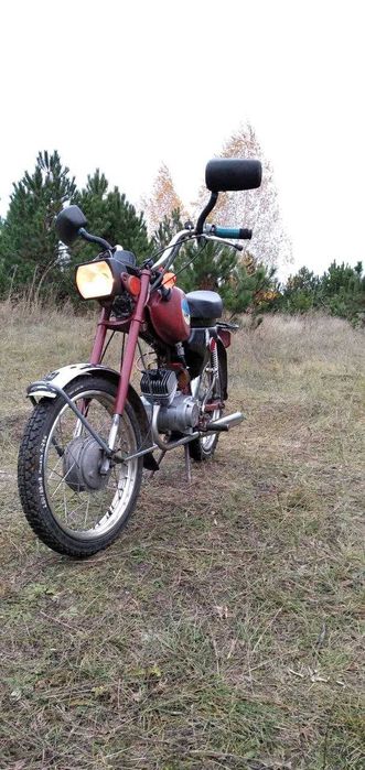 Продам мопед Карпати в дуже хорошому технічному стані з купою деталей