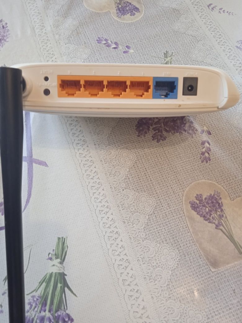 Продам Роутер б/у