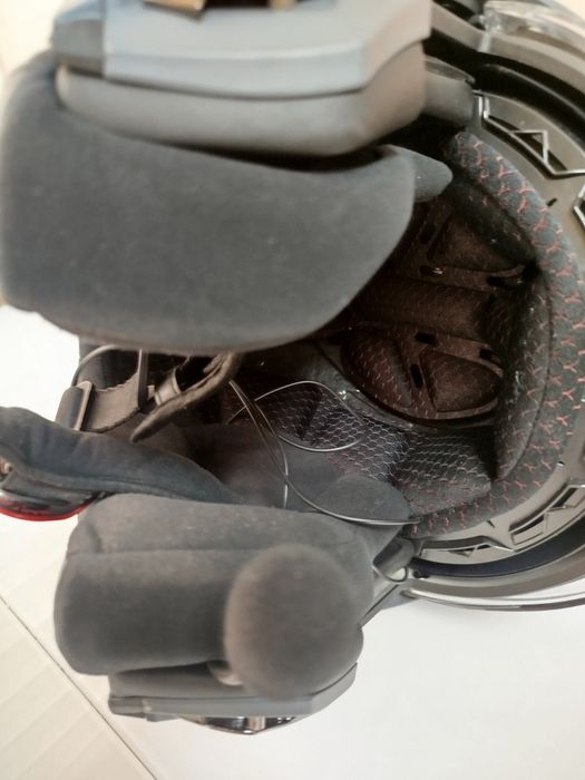 Продам мотошолом