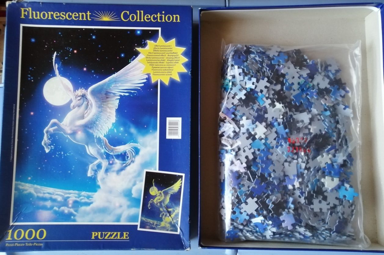 Puzzle fluorescente com 1008 peças (A ESTREAR)