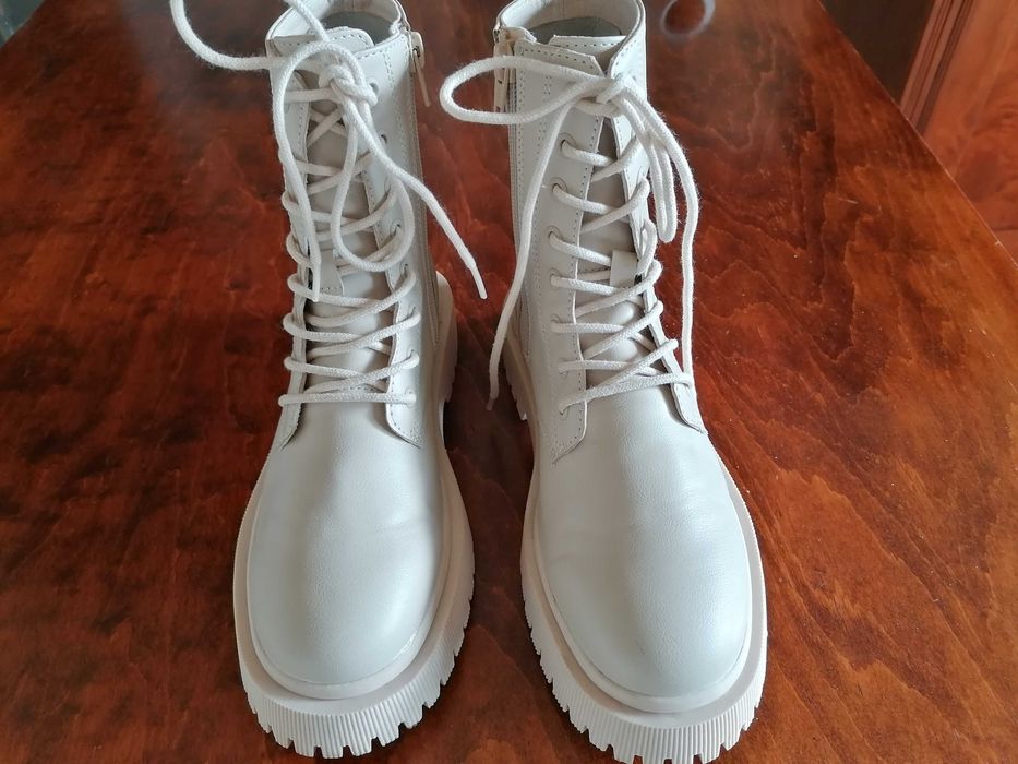 Buty, trapery 36 Zara, dziewczynka wysokie jasne, raz ubrane,