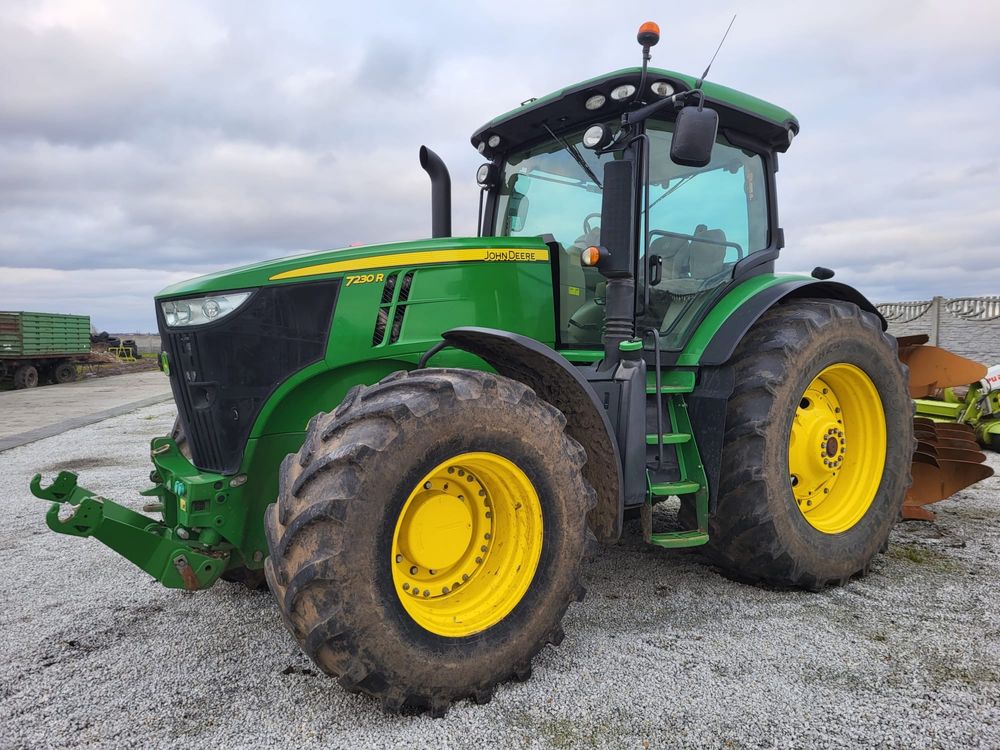 John Deere 7230R , PQ zwykła skrzynia, TLS, miękka kabina, pneumatyka