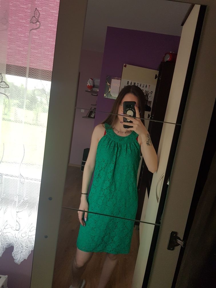 Zielona sukienka z koronki Rozmiar S