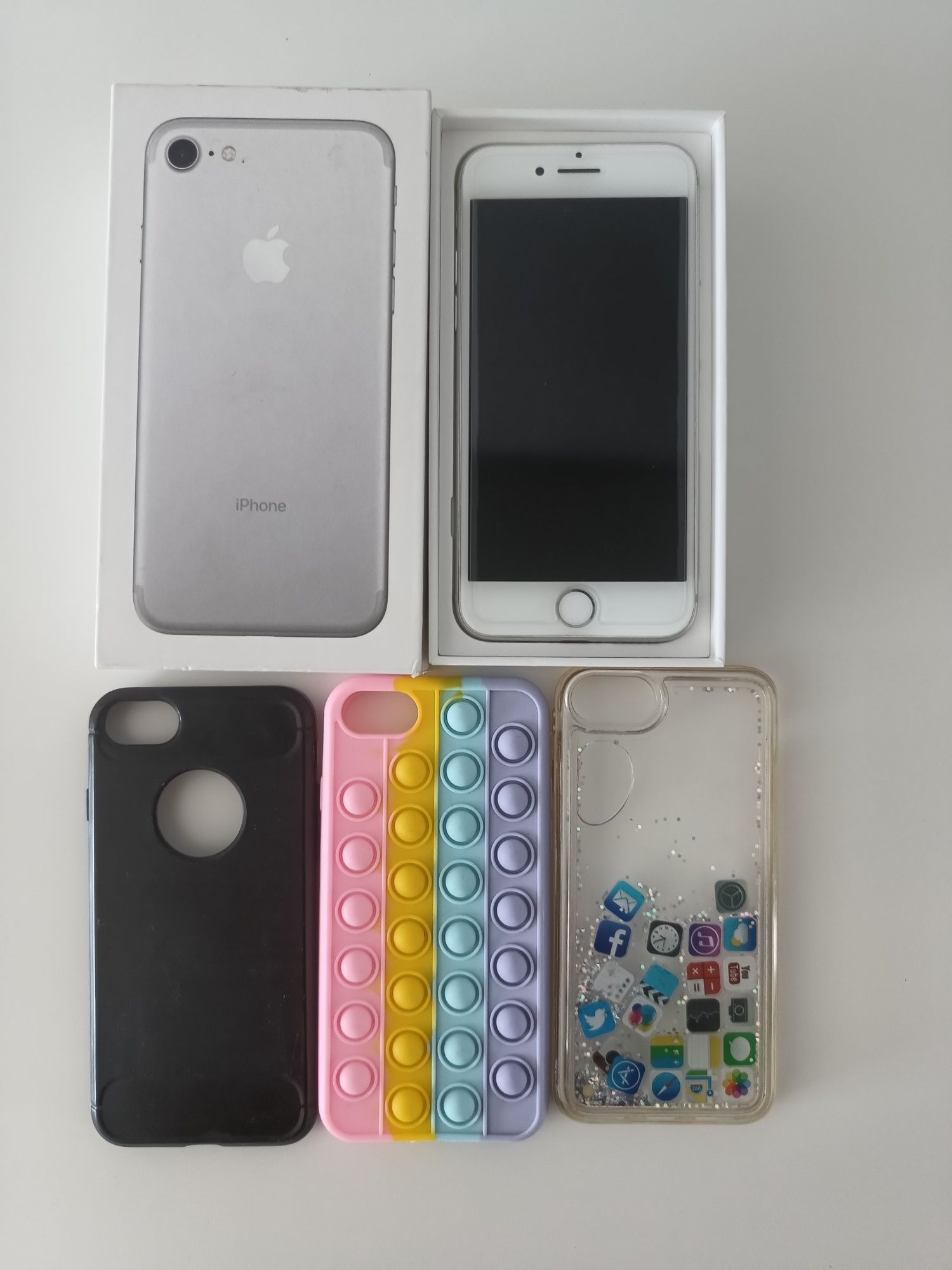 Iphone 7 32gb jak nowy plus etui