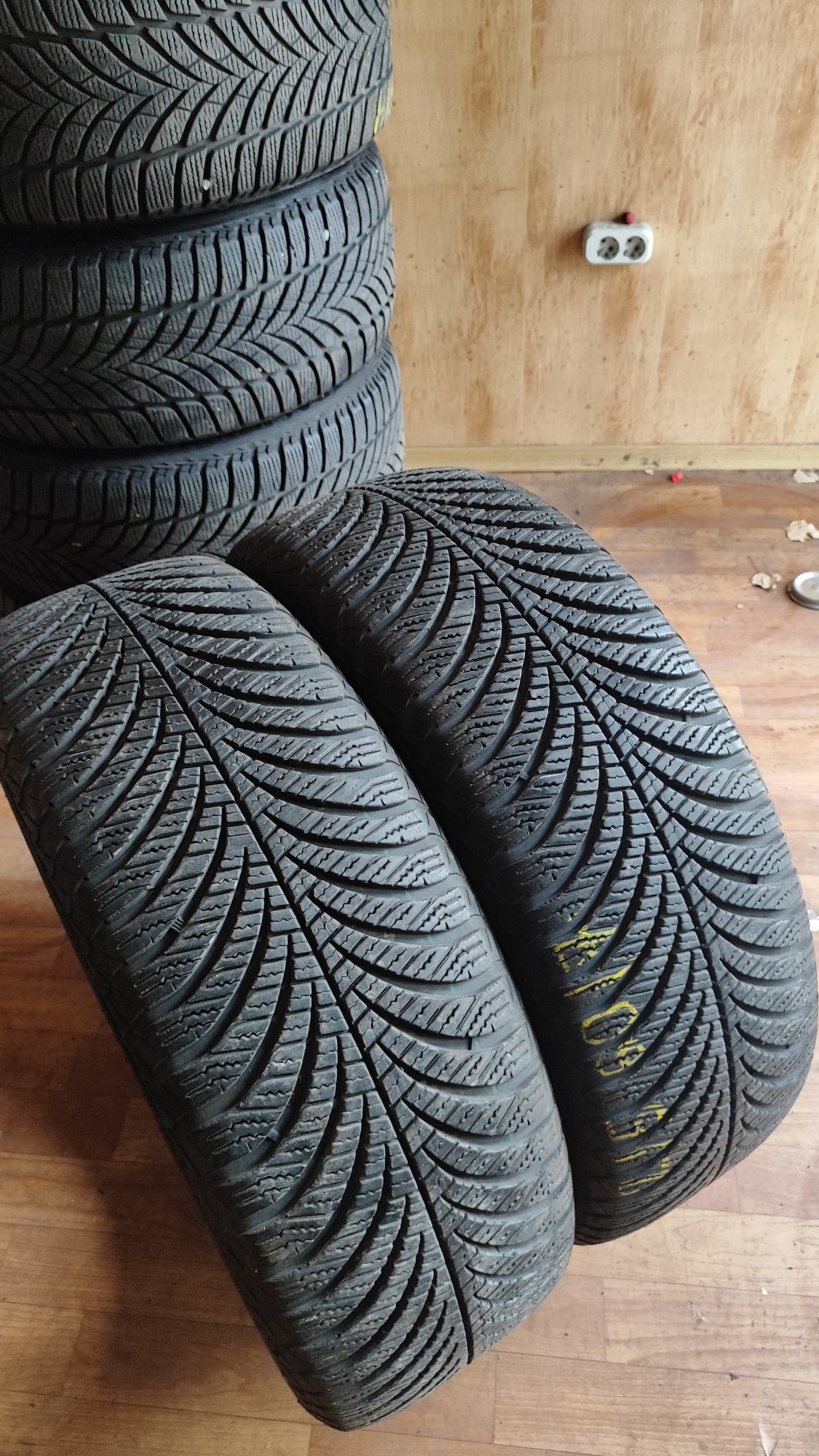 215/60 R-17 H GOODYEAR (ПАРА) 18рік