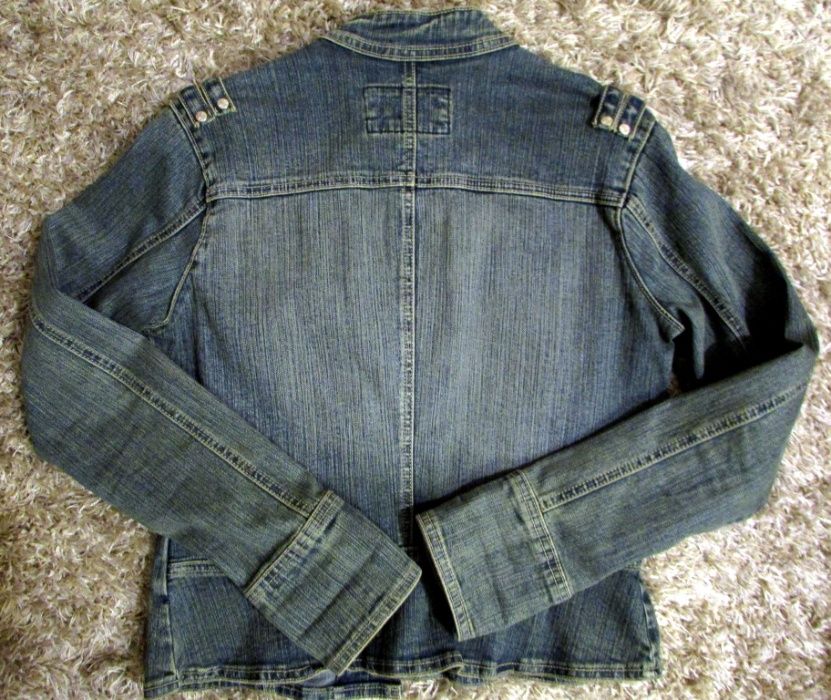 Amerykańska młodzieżowa kurtka jeansowa na sprzedaż. Okazja!