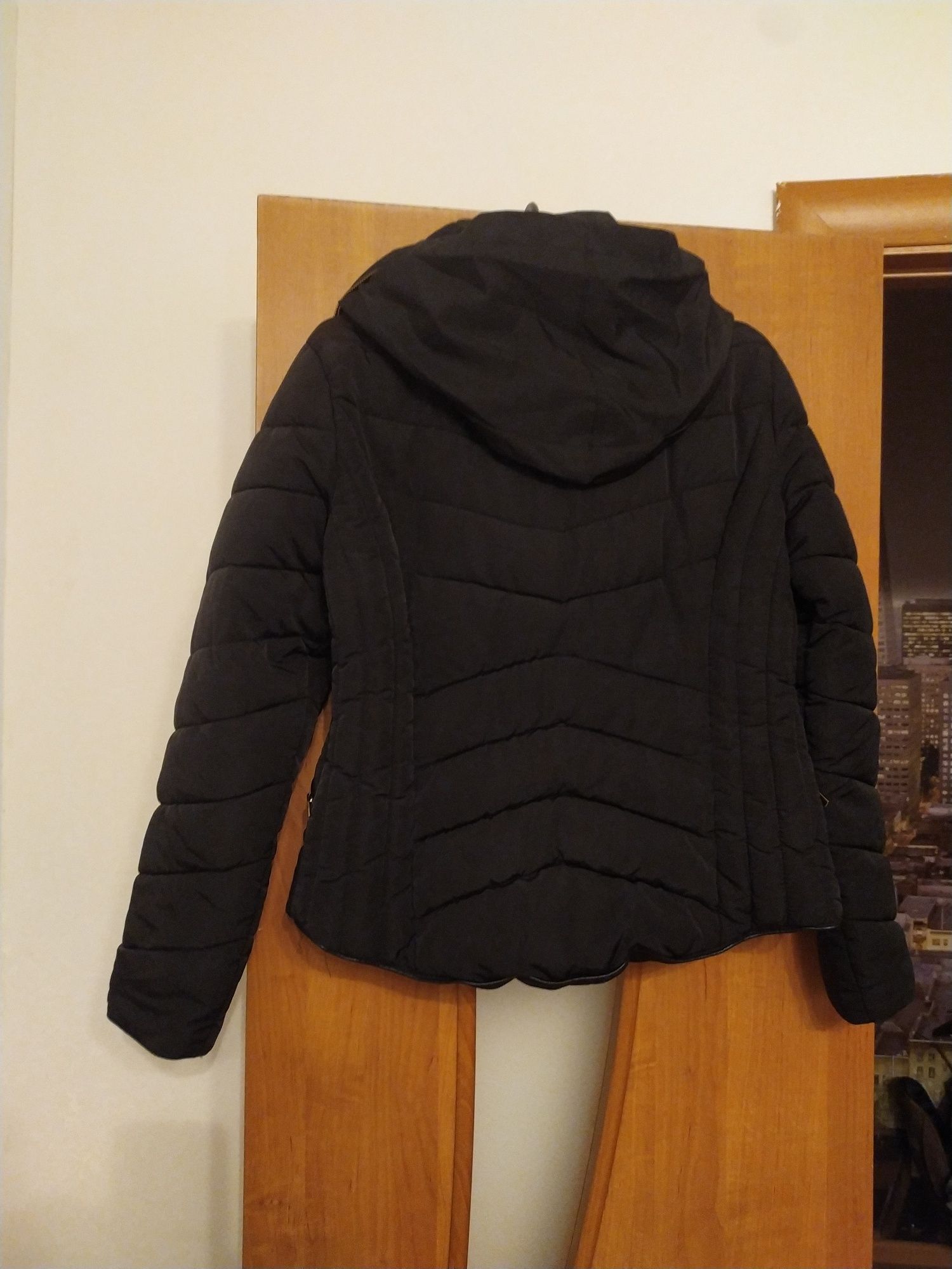 Куртка Zara Basic outerwear розмір L.